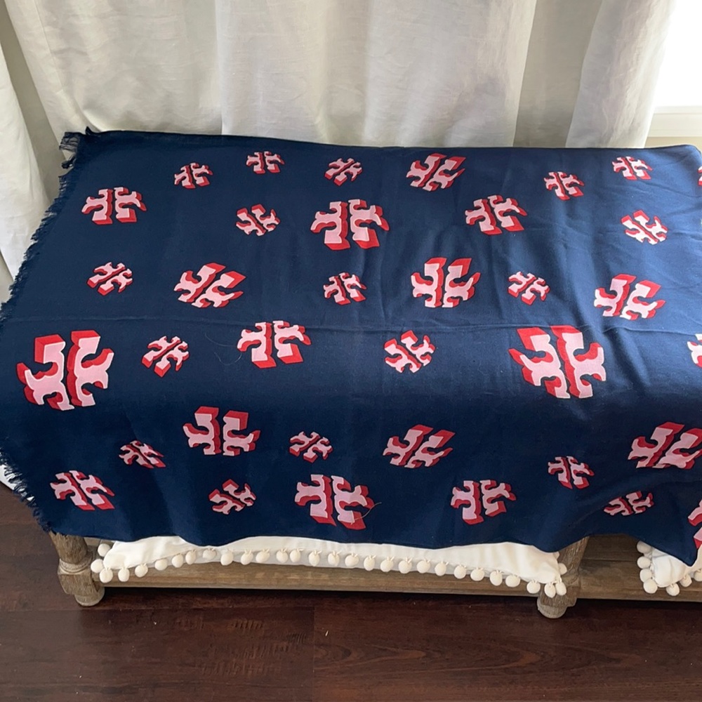 Tory Burch Flying Logo Scarf Navy Blue 100% Wool